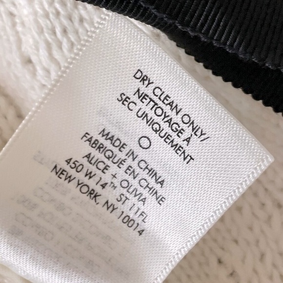 🖤 Alice & Olivia Off-White Puff-Sleeve Kitty Bauble Cable Knit Sweater Cardigan - Picture 15 of 15